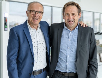 Luc Jamet (left) handed over his responsibilities as Area Sales Manager in France to Charles-Antoine Freiher