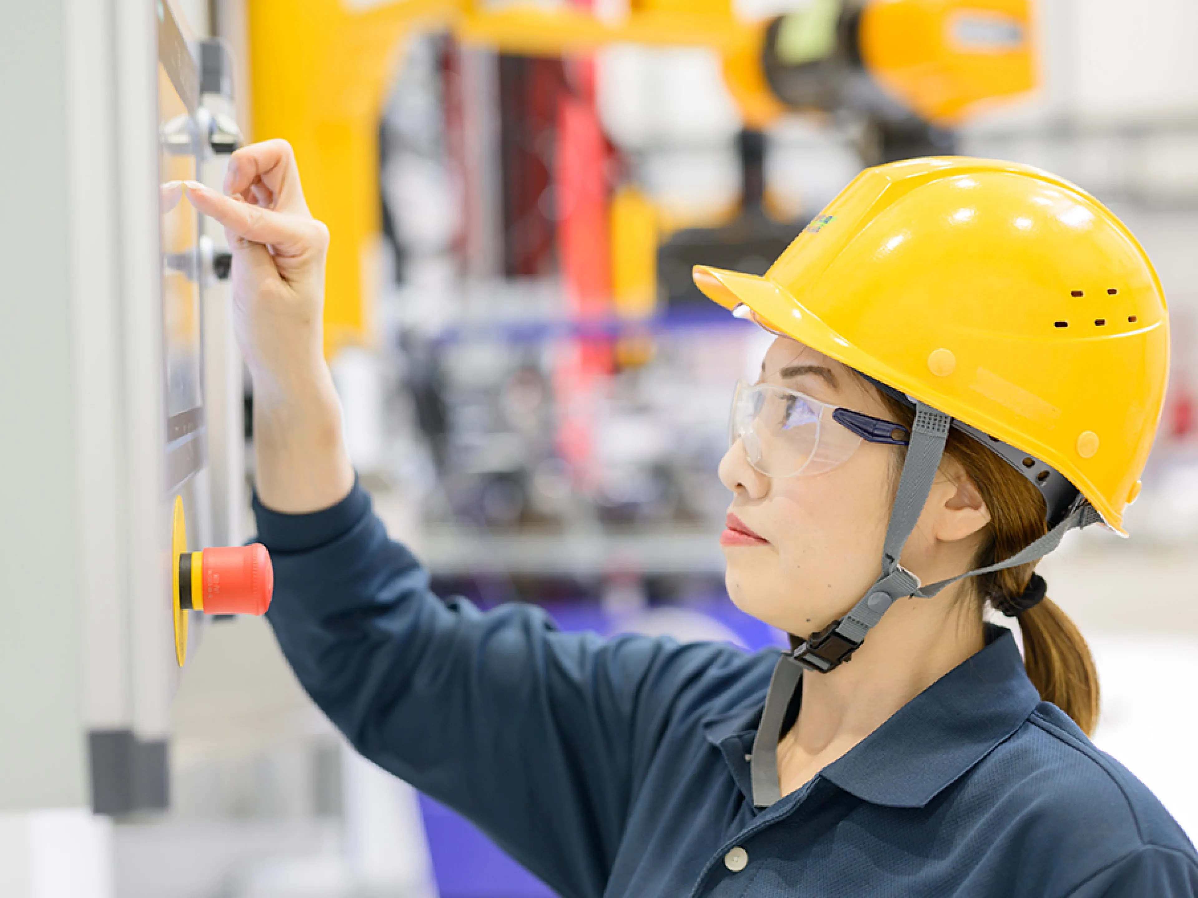 Wacker has opened a new production line for thermally conductive silicone compounds in Tsukuba, Japan. These products are used in e-mobility as heat-dissipating gap fillers to cool power electronics and traction batteries