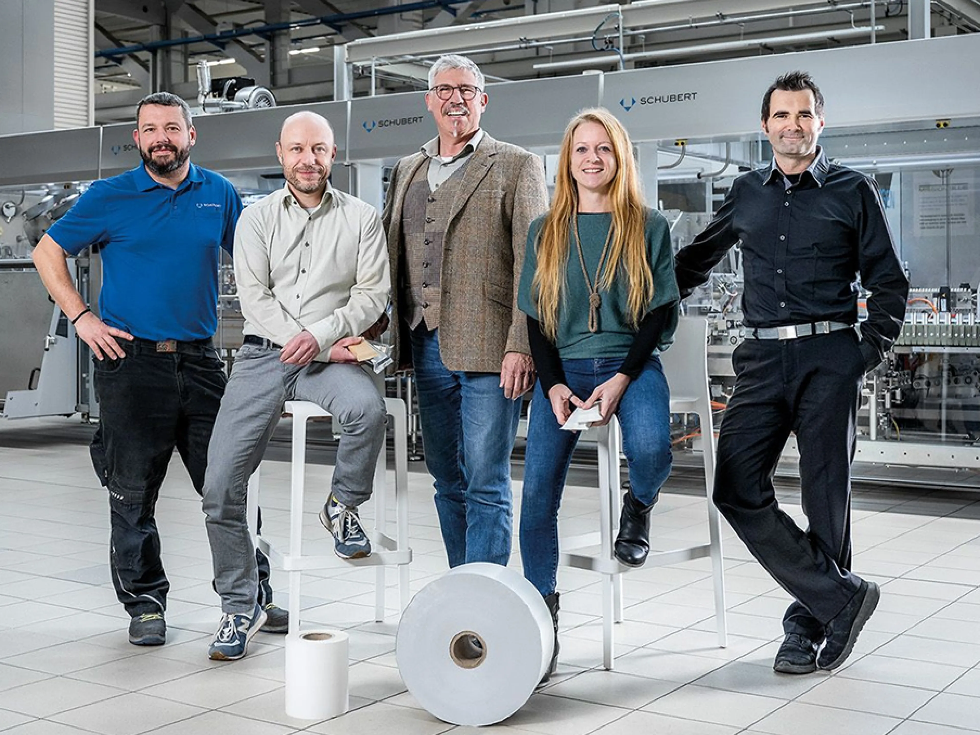 The specialist team at Schubert Packaging Consultancy ( f.l.t.r.): Pascal Kurz, Stefan Horvath, Michael Graf, Laura Gascho, Valentin Köhler