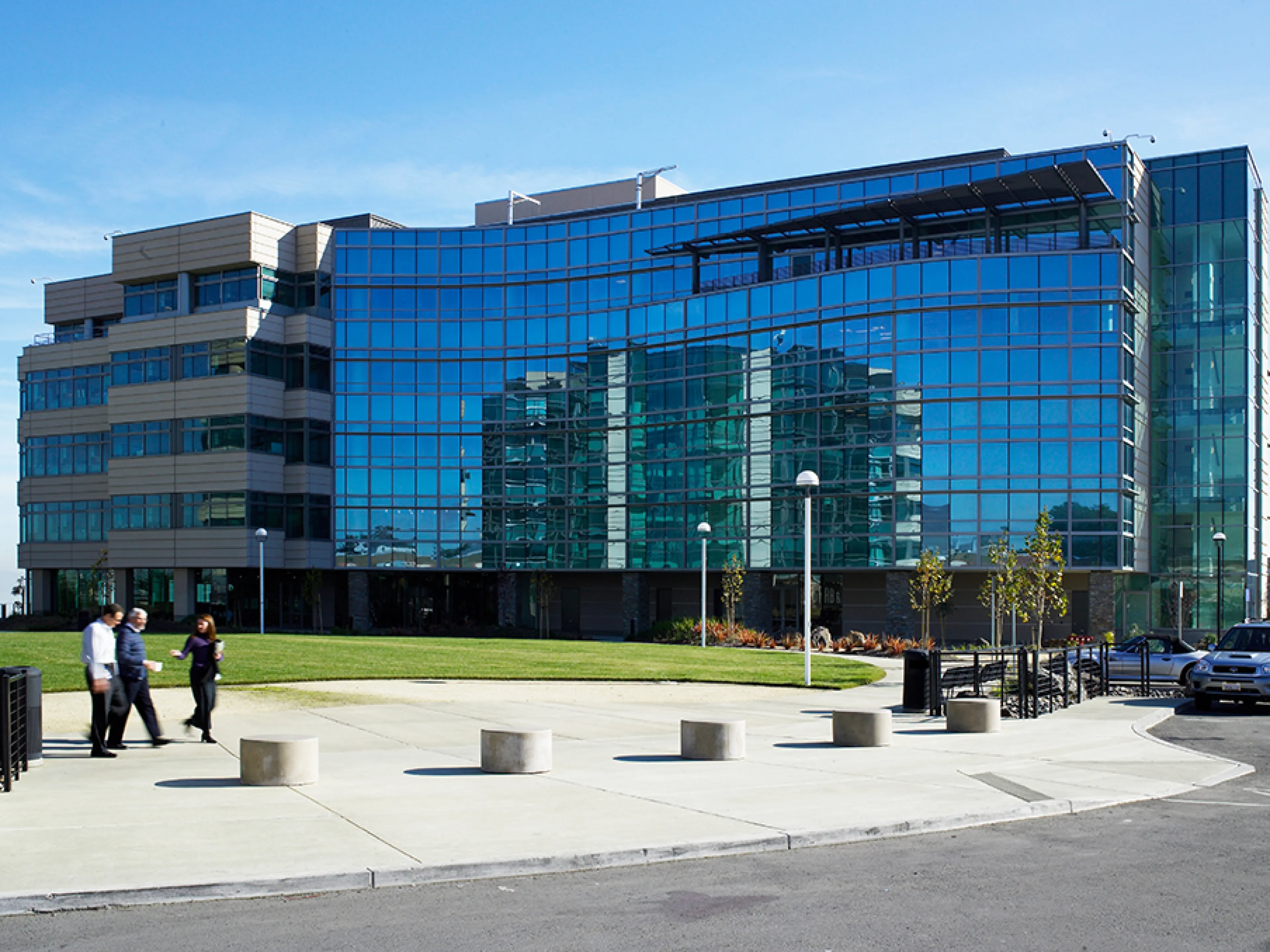 Roche plans to invest $50 billion in new production sites and R&D centers in the US. Existing plants will also be modernized and expanded