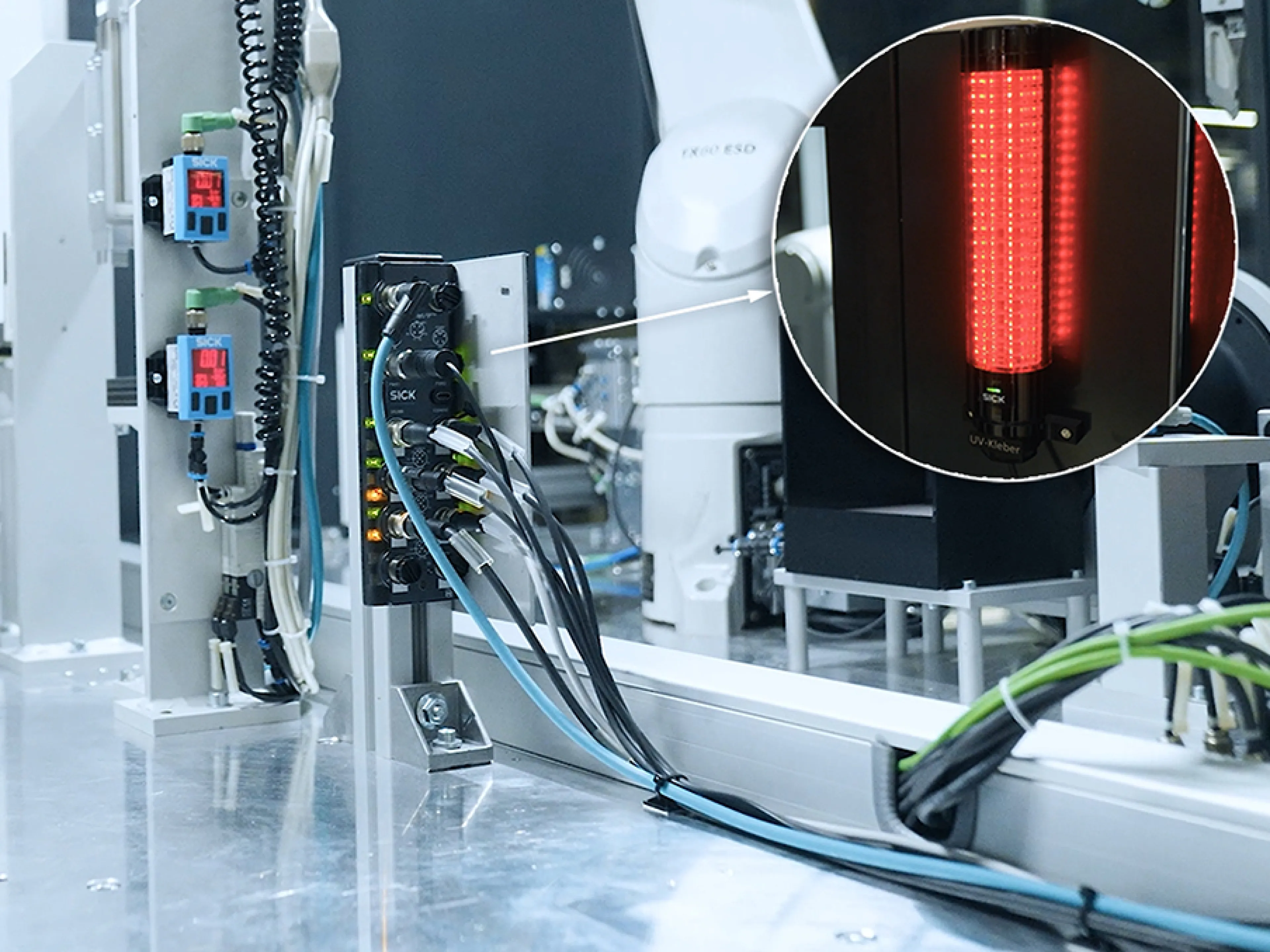 Using the integrated logic editor, the IO-Link master detects errors and immediately sends a signal to initiate troubleshooting, Photo: Sick Using the integrated logic editor, the IO-Link master detects errors and immediately sends a signal to initiate troubleshooting