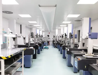 View of the central testing area featuring Mitutoyo coordinate measuring machines, Photo: Mitutoyo View of the central testing area featuring Mitutoyo coordinate measuring machines