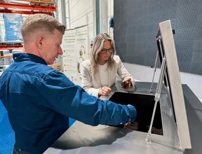 Radisson Blu Scandinavia uses Solserv composting technology, which is based on Mitsubishi Electric automation solutions, Photo: Mitsubishi Electric x Solserv x Radisson Blu Radisson Blu Scandinavia uses Solserv composting technology