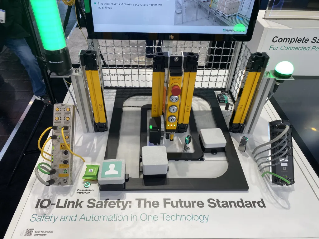 Pepperl+Fuchs and Pilz are strengthening their partnership as part of a recently agreed collaboration and have unveiled their first joint safety solution in Hanover