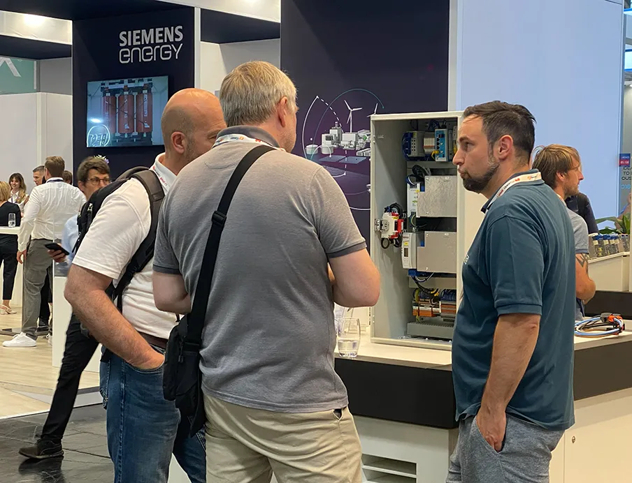 At this year’s “The smarter E Europe,” approximately 105,000 trade visitors exchanged ideas with 2,650 exhibitors on sustainable solutions related to renewable energy
