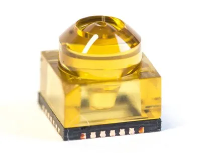Li-Fi Giga-Dock transceiver for short-range, high data rate data transmission with light, Photo: Fraunhofer IPMS Li-Fi Giga-Dock transceiver for short-range, high data rate data transmission with light