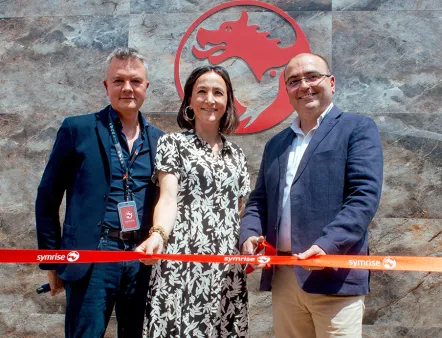 Opening of the modernized Symrise site in Pasaje (Ecuador) – from left to right: Fabrice Bohin, Head of F&B Naturals, Aurélie Pellé, Product Manager F&B Naturals, and Felipe Cuevas, Head of F&B Naturals LATAM
